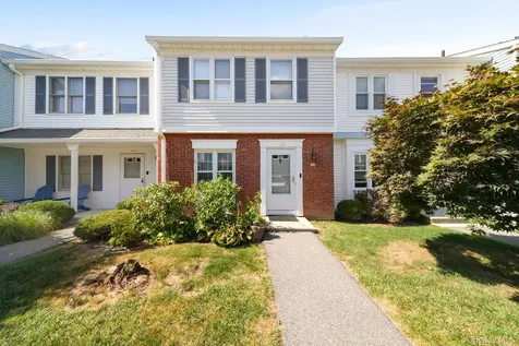 105 Williamsburg Drive Mahopac NY 10541