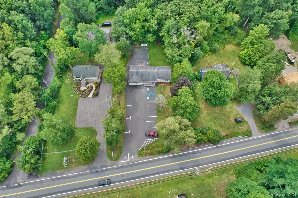 169 N Plank Road Newburgh NY 12550