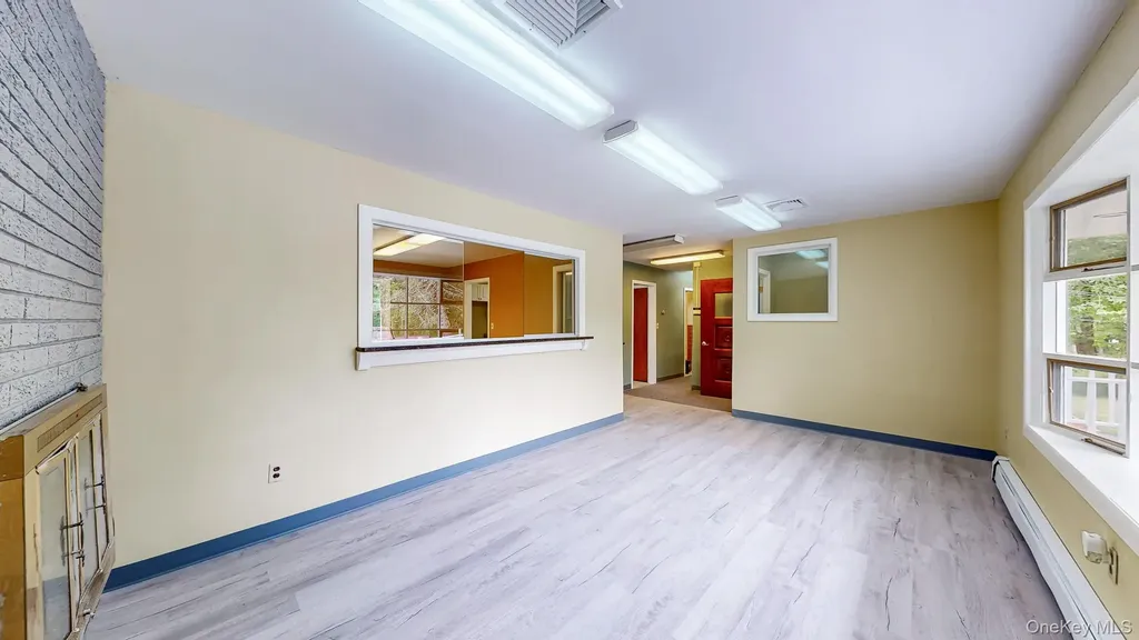 169 N Plank Road Newburgh NY 12550