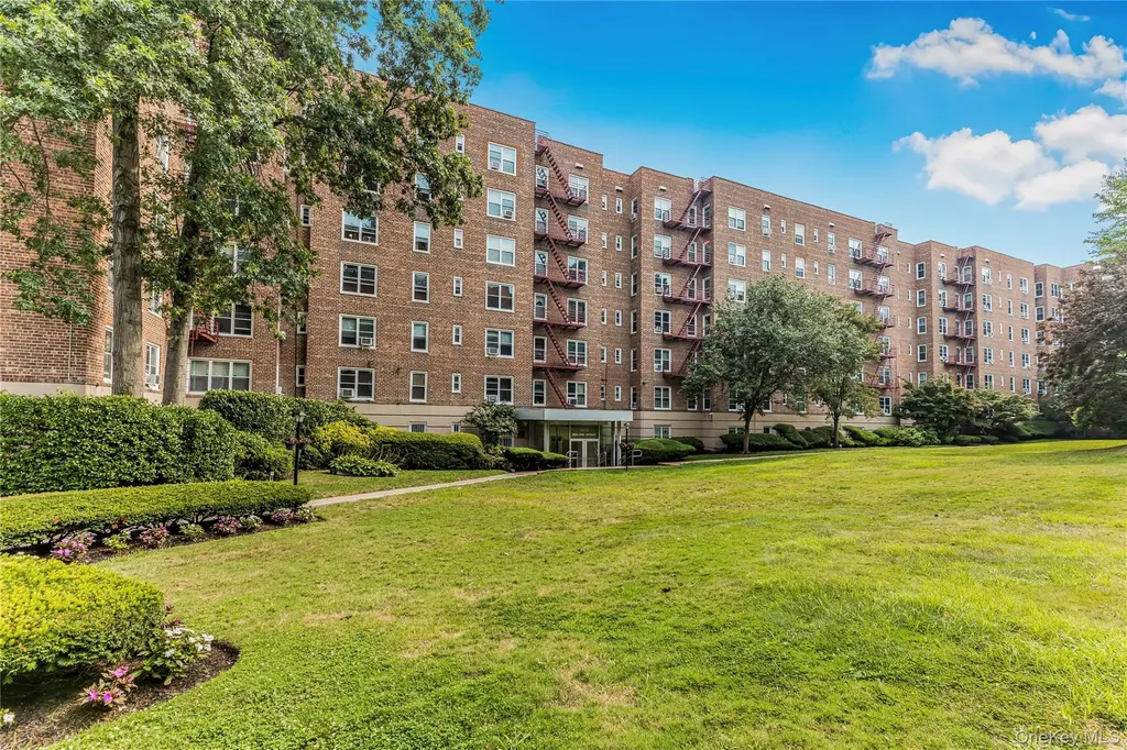 1300 Midland Avenue Yonkers NY 10704