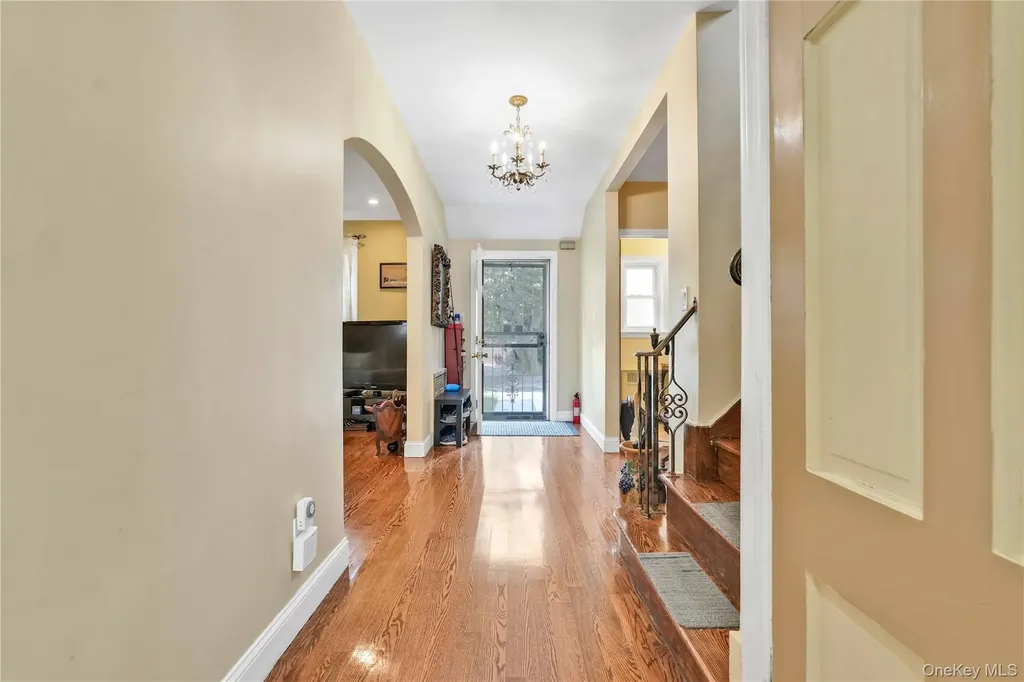3029 143rd Street Flushing NY 11354