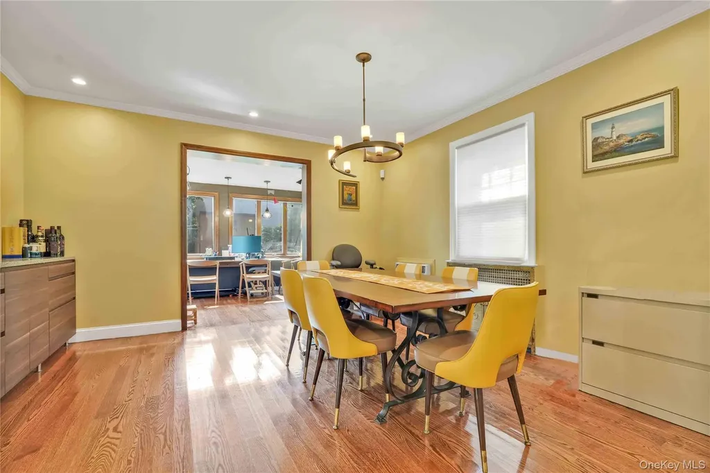 3029 143rd Street Flushing NY 11354