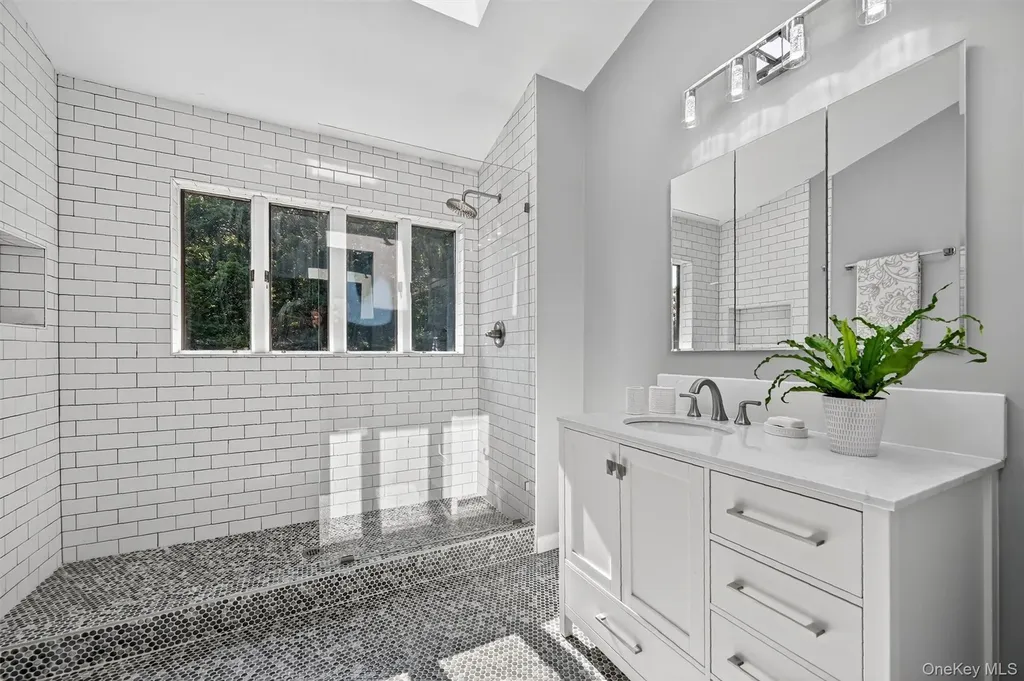 61 W Corbett Road Montgomery NY 12549