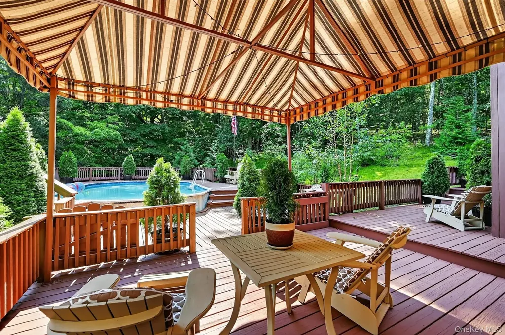61 W Corbett Road Montgomery NY 12549