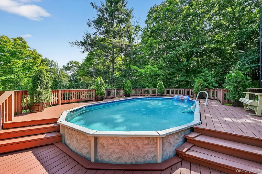 61 W Corbett Road Montgomery NY 12549