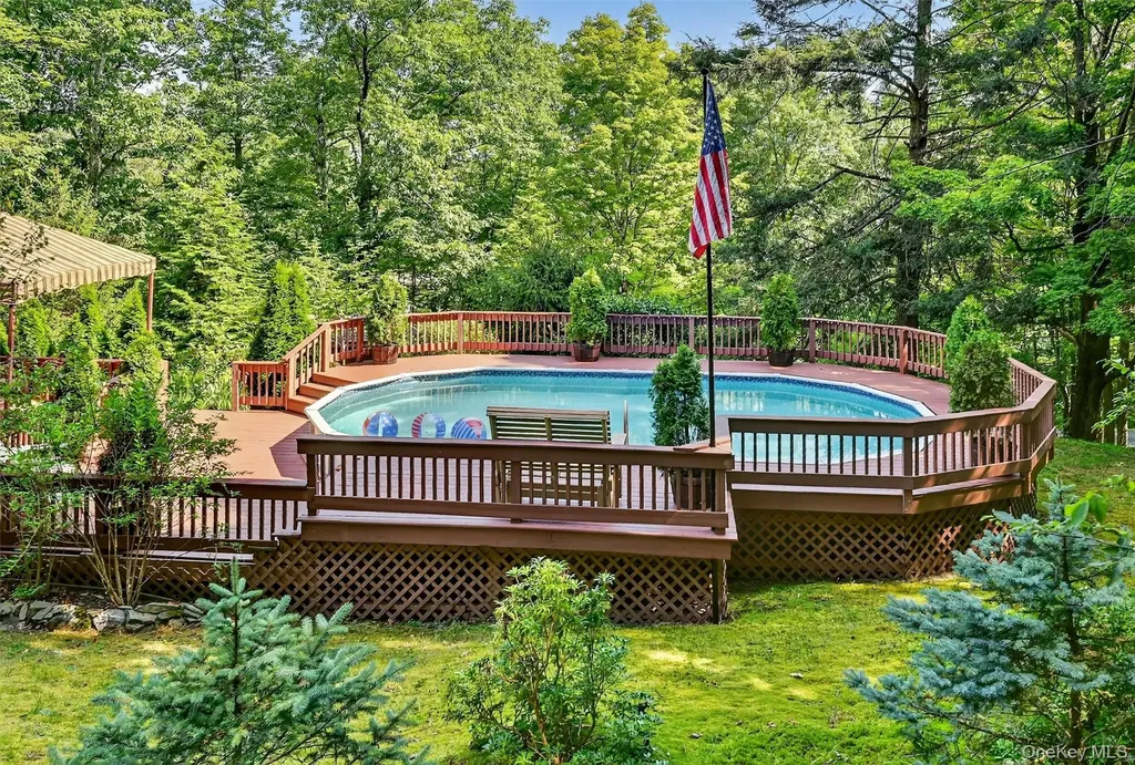 61 W Corbett Road Montgomery NY 12549