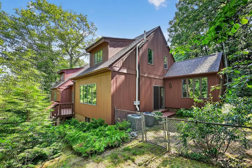 61 W Corbett Road Montgomery NY 12549