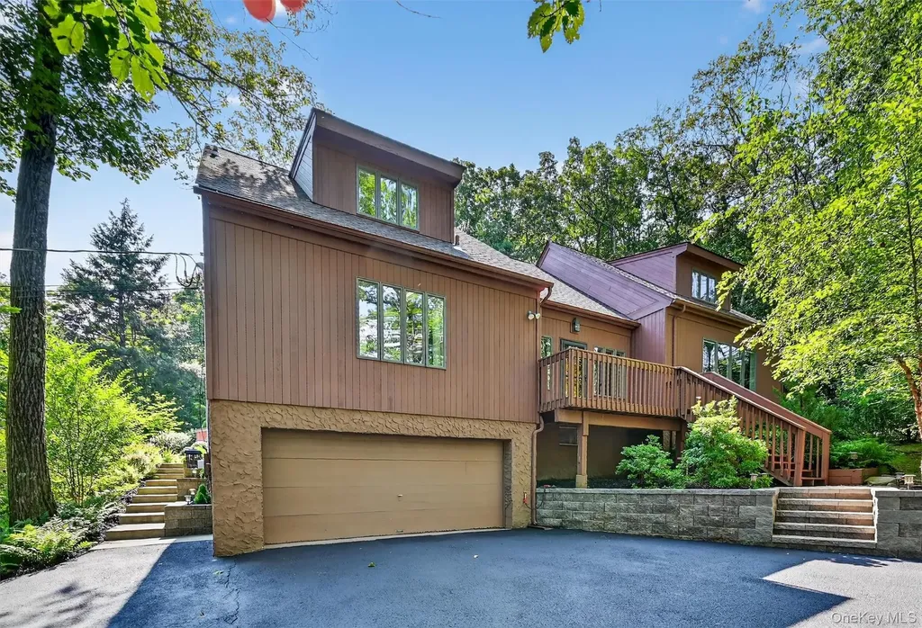 61 W Corbett Road Montgomery NY 12549