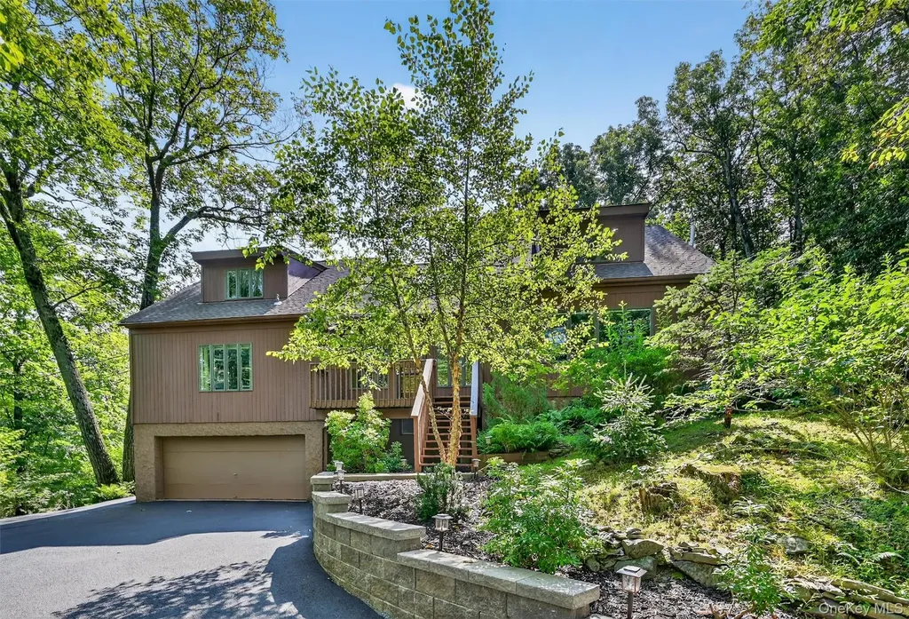 61 W Corbett Road Montgomery NY 12549