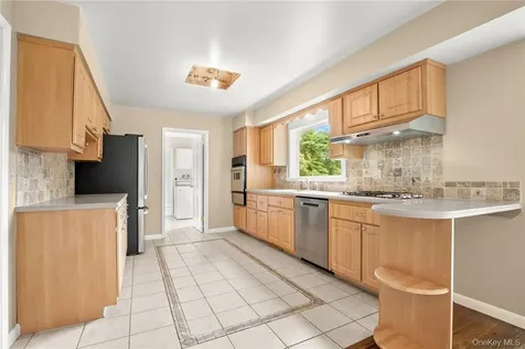 70 Upper Shad Road Pound Ridge NY 10576