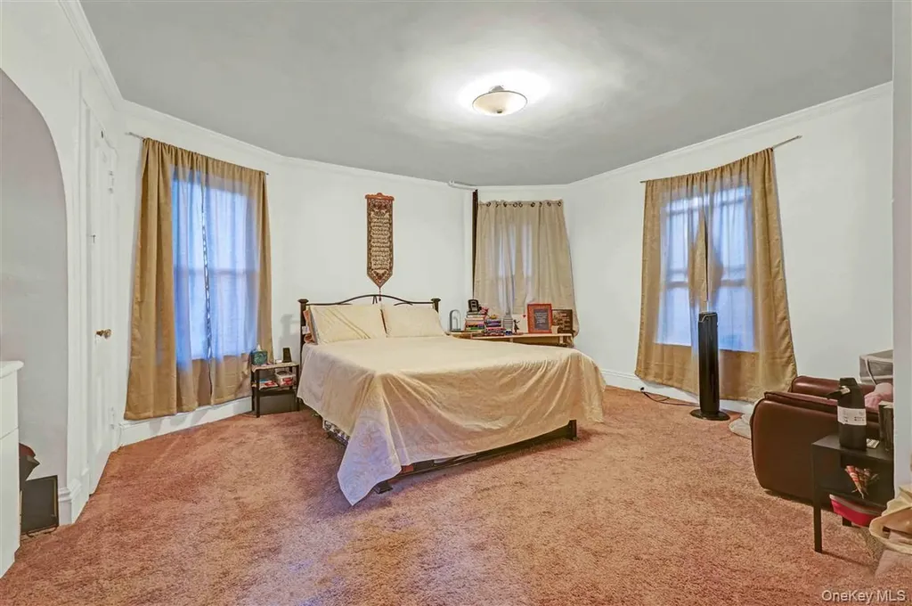 85-34 121st Street Kew Gardens NY 11415