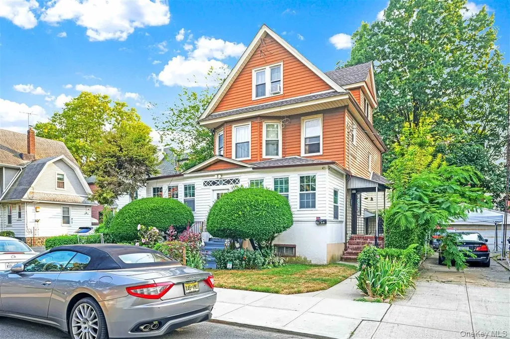 85-34 121st Street Kew Gardens NY 11415