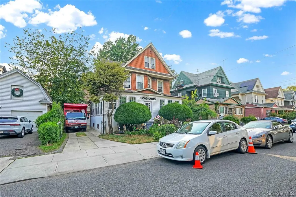 85-34 121st Street Kew Gardens NY 11415