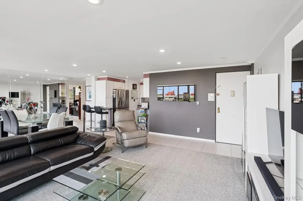 162-40 9th Avenue Beechhurst NY 11357