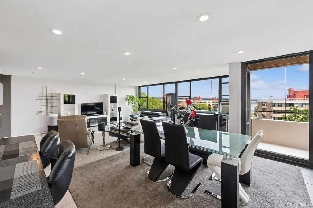 162-40 9th Avenue Beechhurst NY 11357