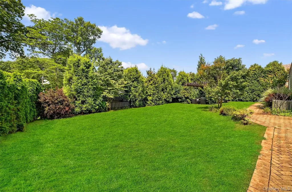 70 Atherstone Road Scarsdale NY 10583