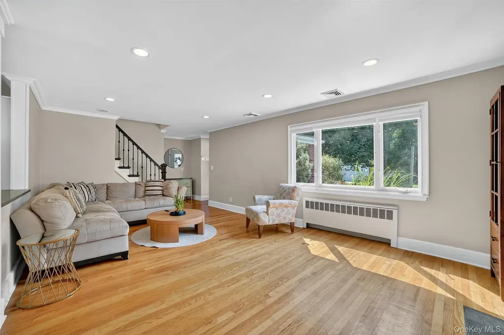 70 Atherstone Road Scarsdale NY 10583
