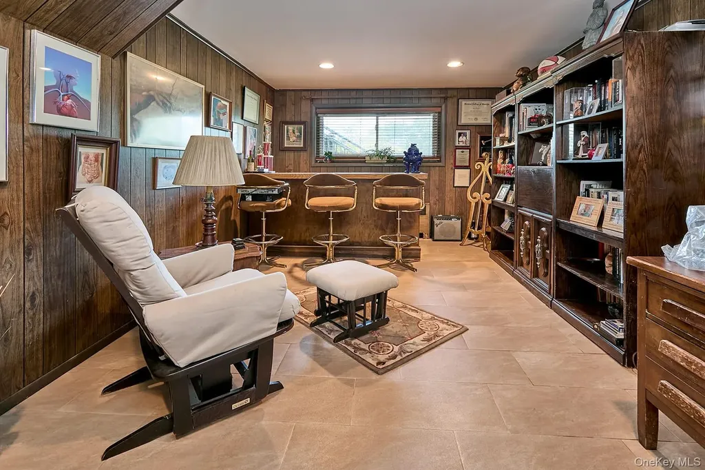 1067 Ashley Drive Valley Stream NY 11580