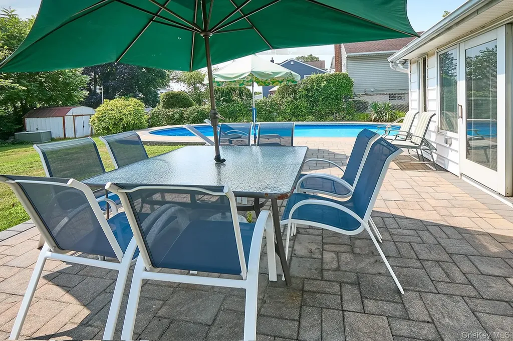 1067 Ashley Drive Valley Stream NY 11580