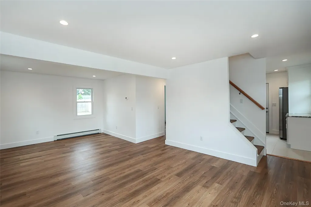 50 Carlls Path North Babylon NY 11703