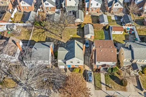 56-39 Francis Lewis Boulevard Bayside NY 11364