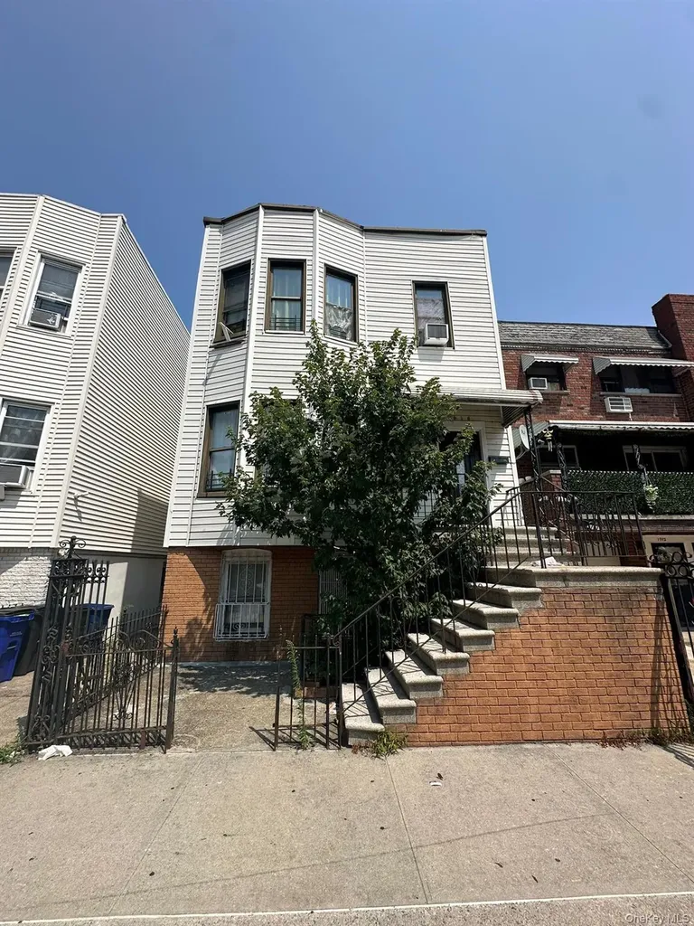 1916 Barnes Avenue Bronx NY 10462