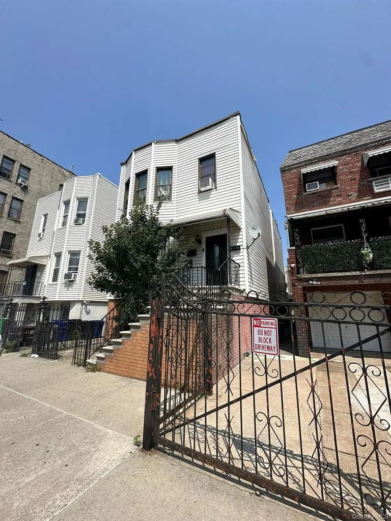 1916 Barnes Avenue Bronx NY 10462