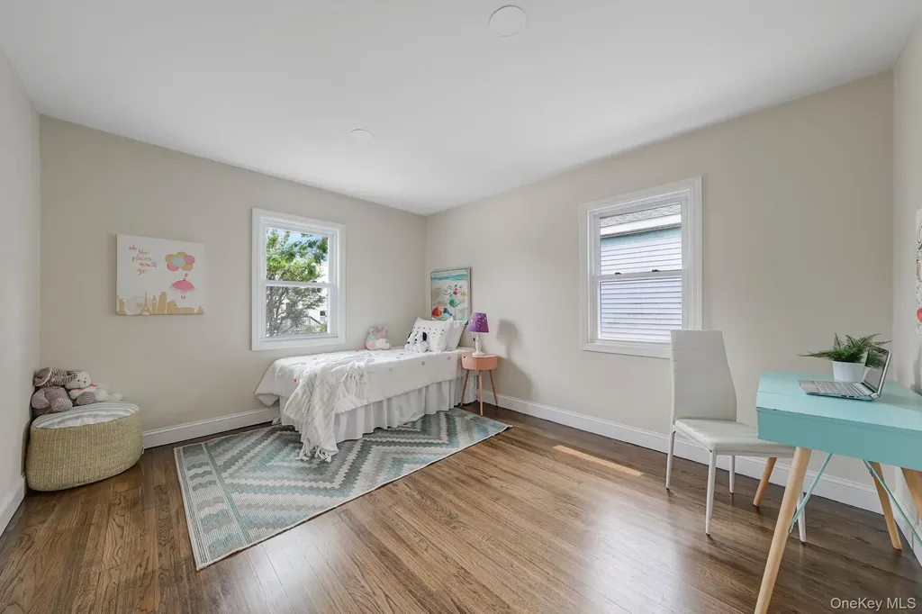47 E Jackson Avenue Babylon NY 11702