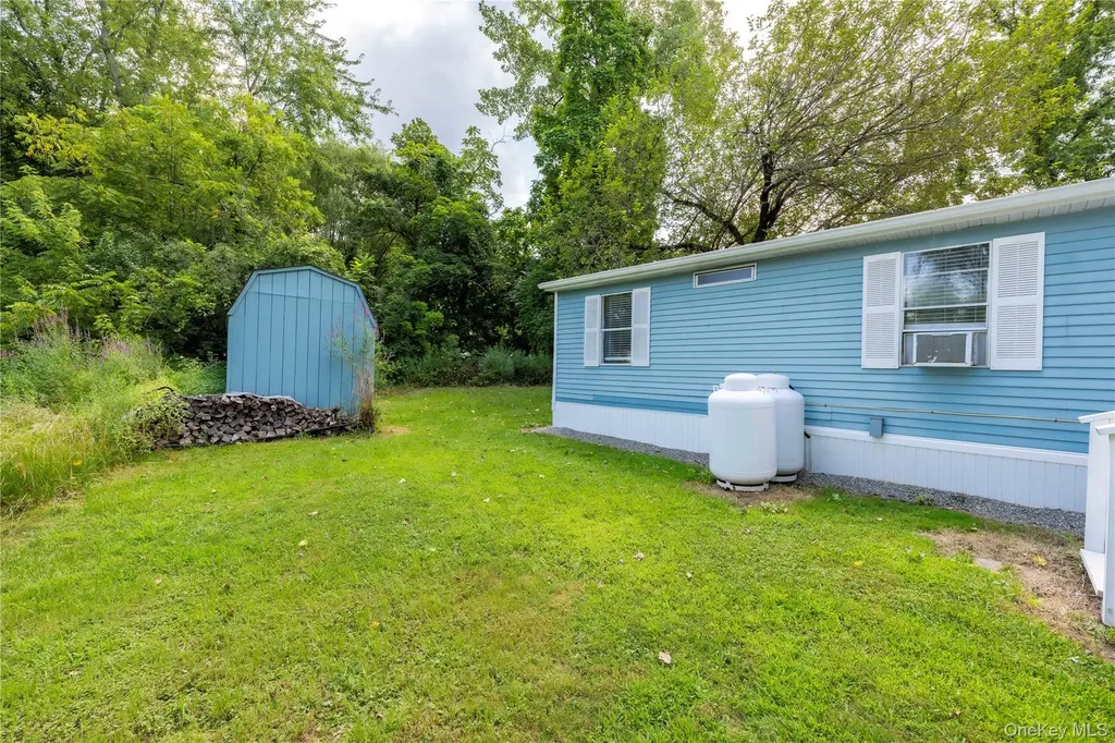 15 Jo Marie Lane Beacon NY 12508