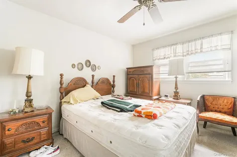65 Westlake Drive Thornwood NY 10594