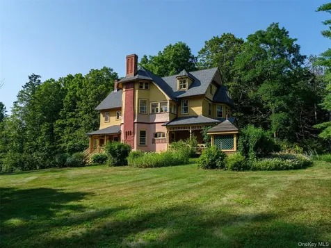 2659 County Route 9 Chatham NY 12060