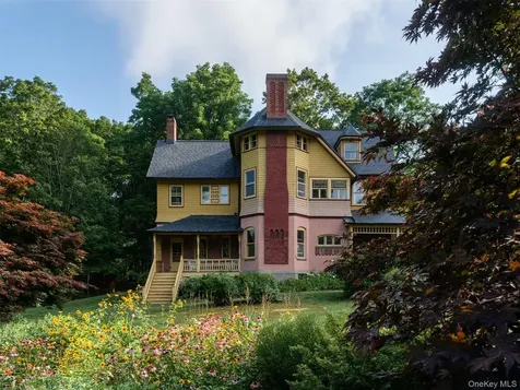 2659 County Route 9 Chatham NY 12060