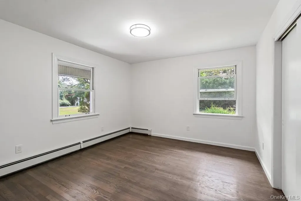 1950 Midlane Syosset NY 11791