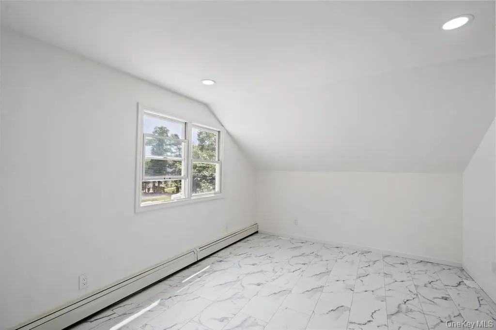 1950 Midlane Syosset NY 11791