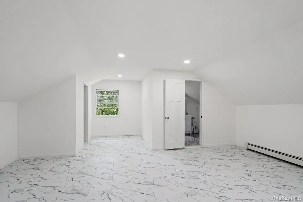1950 Midlane Syosset NY 11791