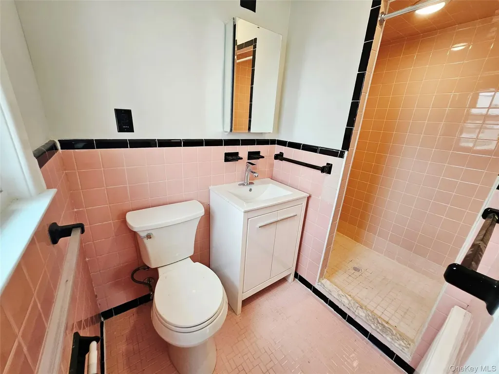 357 Hicksville Road Bethpage NY 11714