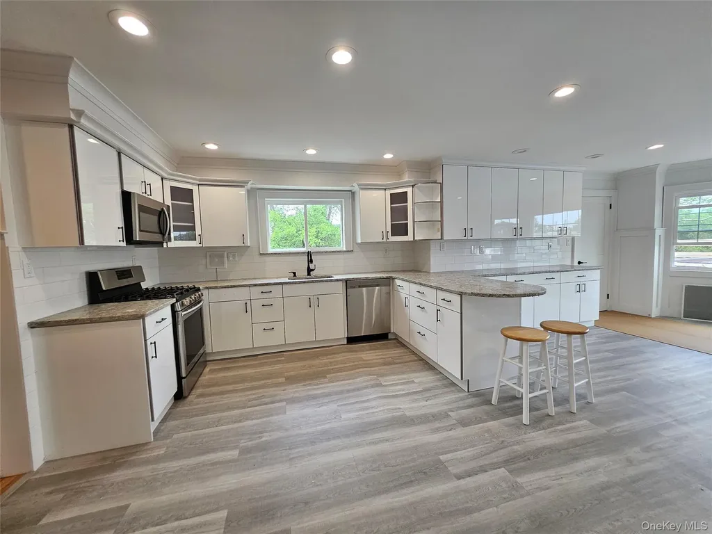 357 Hicksville Road Bethpage NY 11714