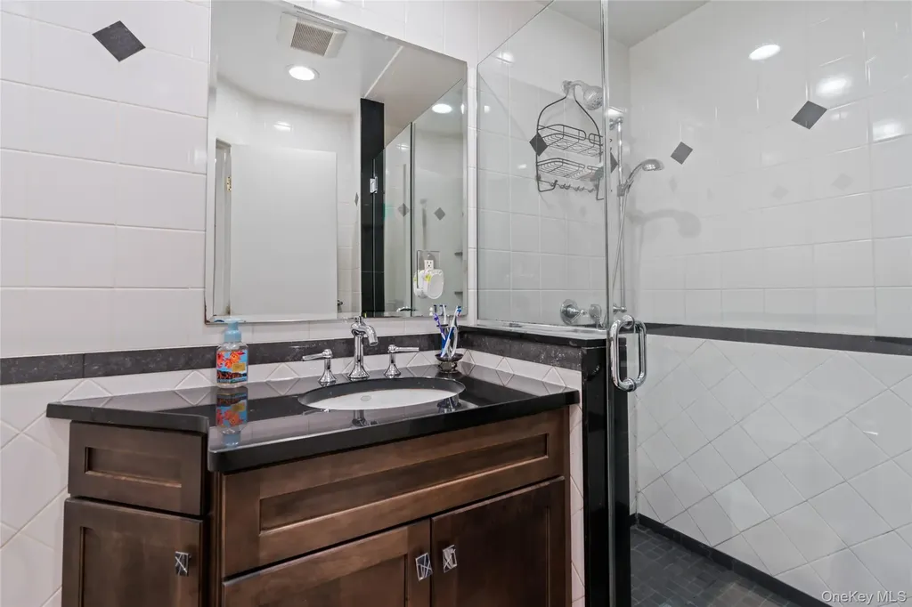 2 Bristol Drive Woodbury NY 11797