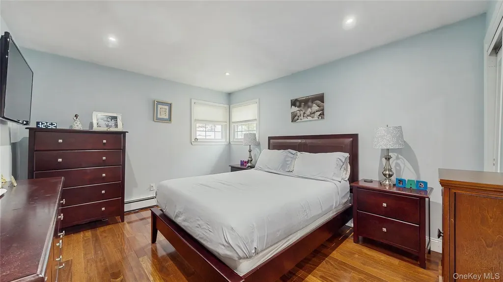 110 Roeckel Avenue Valley Stream NY 11580
