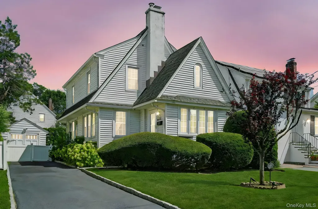 75 Smith Avenue White Plains NY 10605