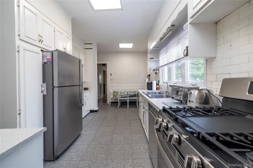 150 E Beech Street Long Beach NY 11561
