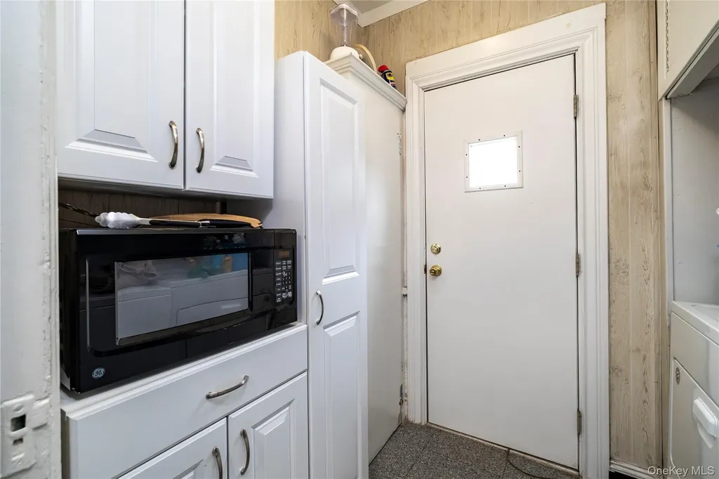 150 E Beech Street Long Beach NY 11561