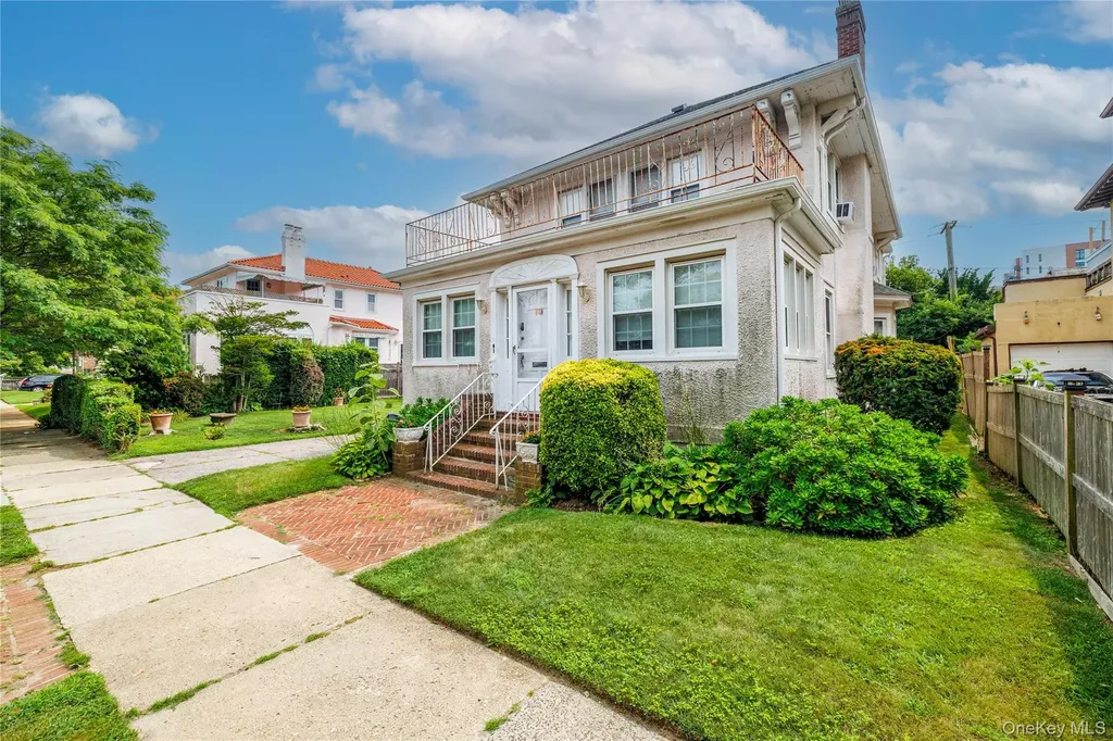 150 E Beech Street Long Beach NY 11561