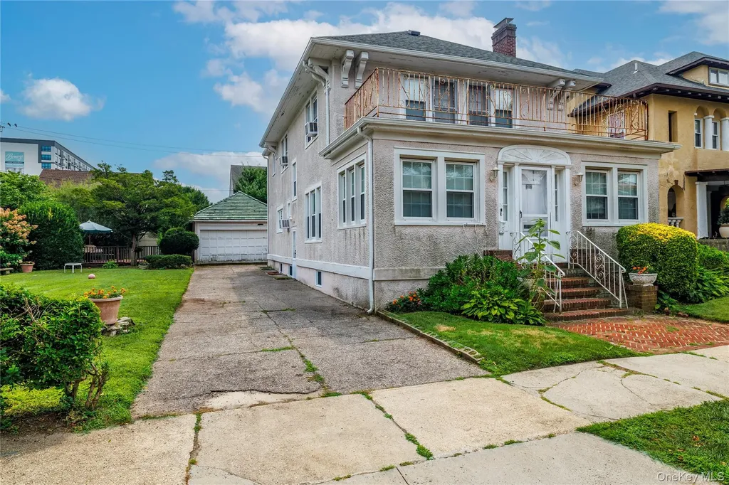 150 E Beech Street Long Beach NY 11561