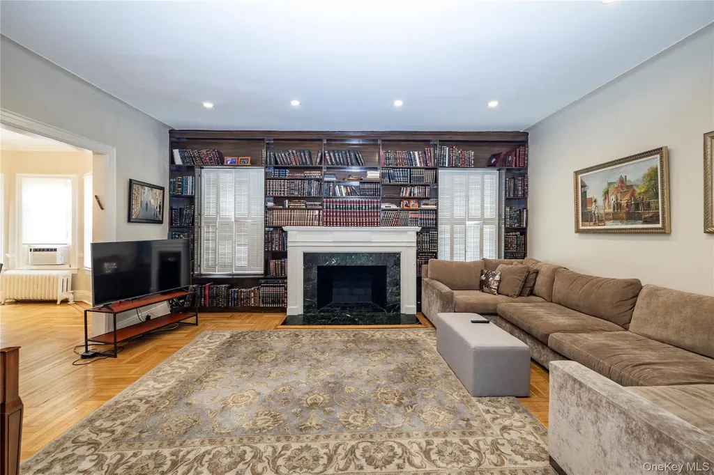 150 E Beech Street Long Beach NY 11561