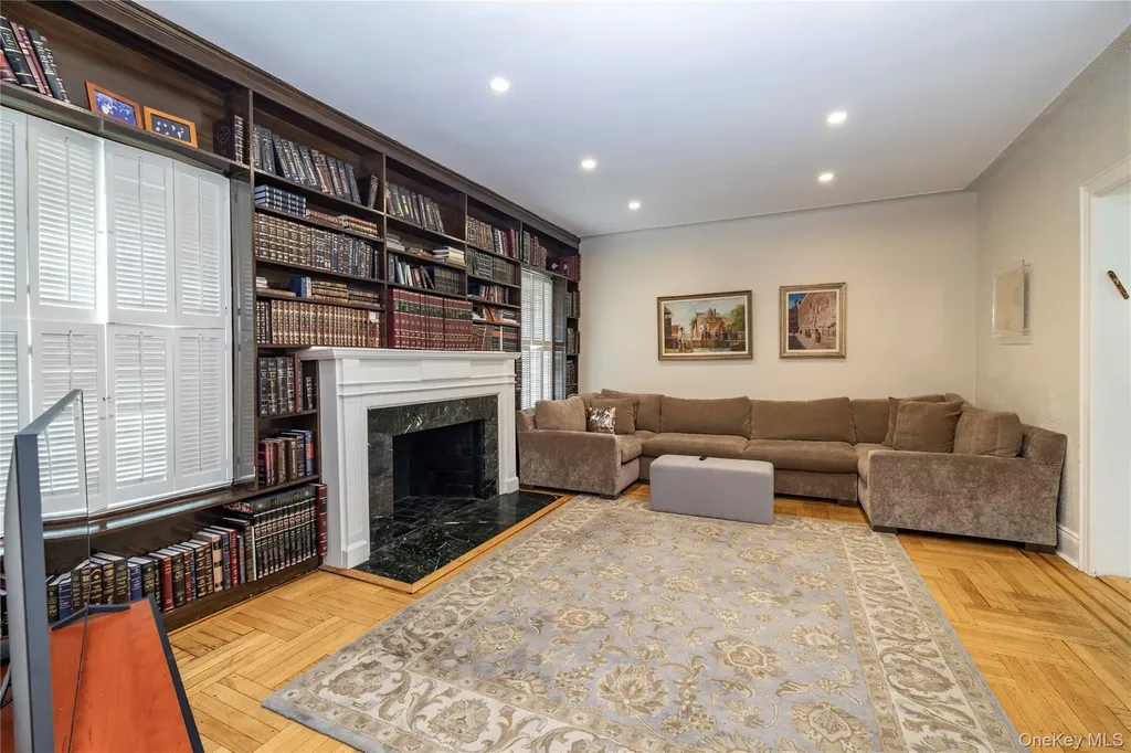150 E Beech Street Long Beach NY 11561