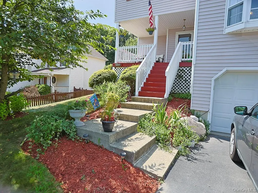 9 Melody Lane Harriman NY 10926