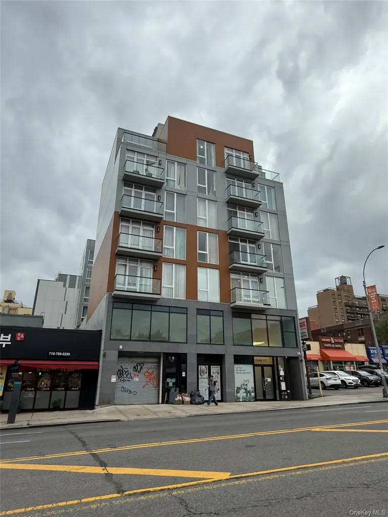 146-17 Northern Boulevard Flushing NY 11354