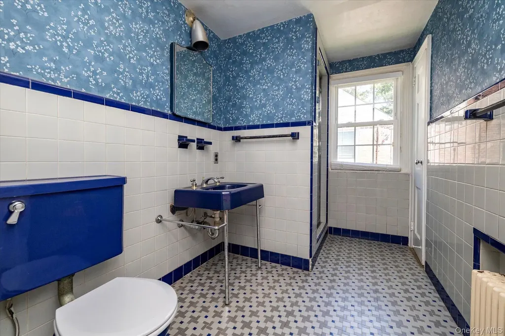 3 Maple Drive Roosevelt NY 11575