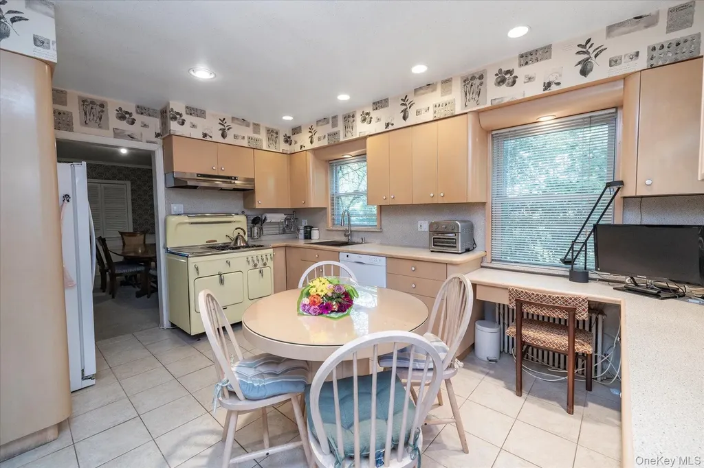 3 Maple Drive Roosevelt NY 11575